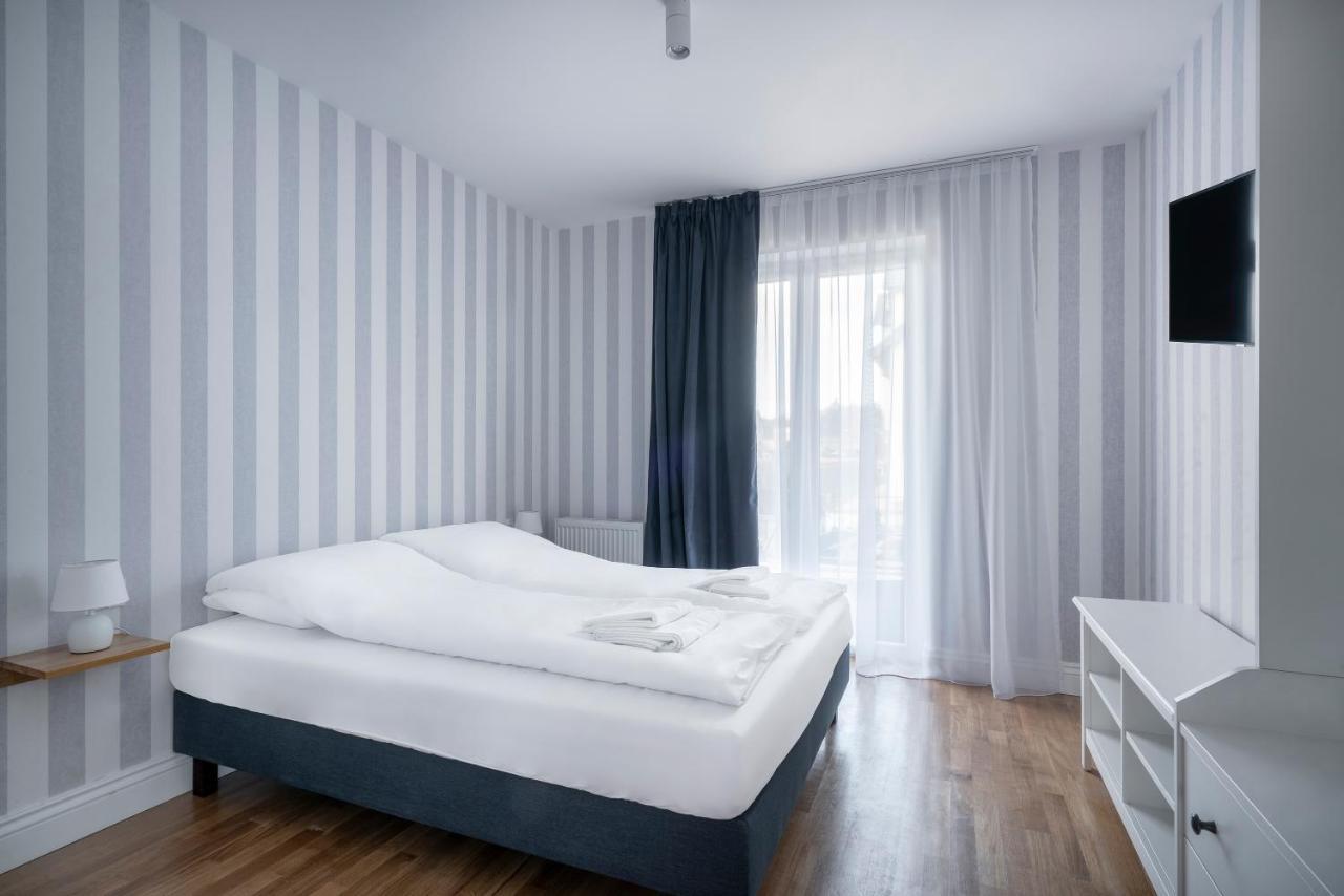 W Starym Porcie - Apartament - 2 Sypialnie Krynica Morska Bagian luar foto